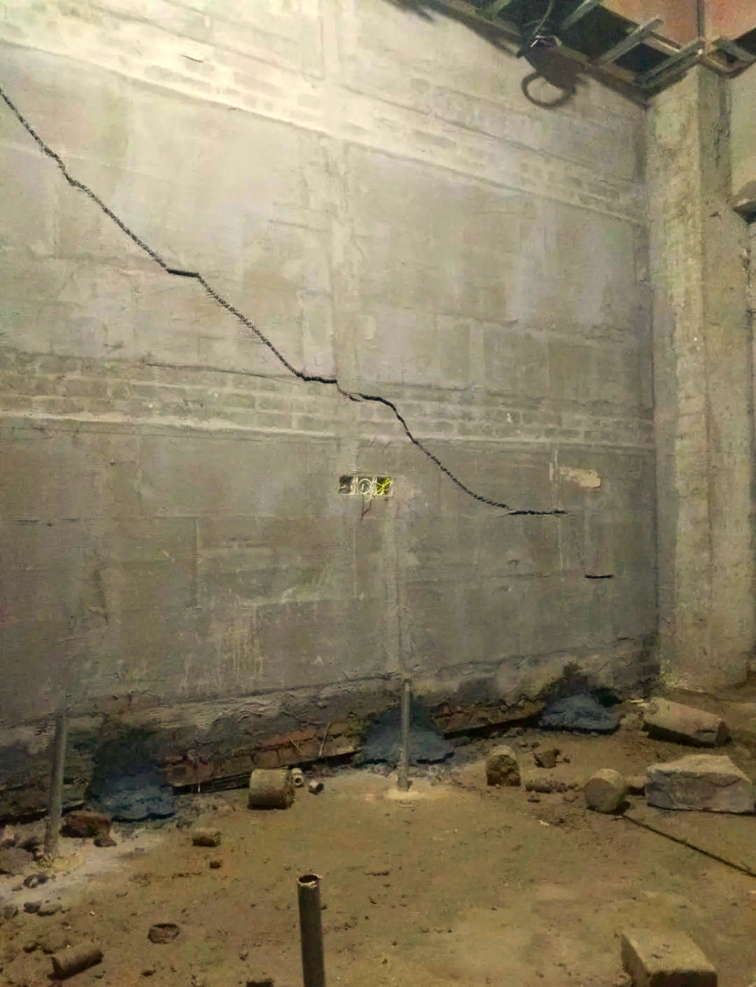 连云港新浦区房屋下沉加固